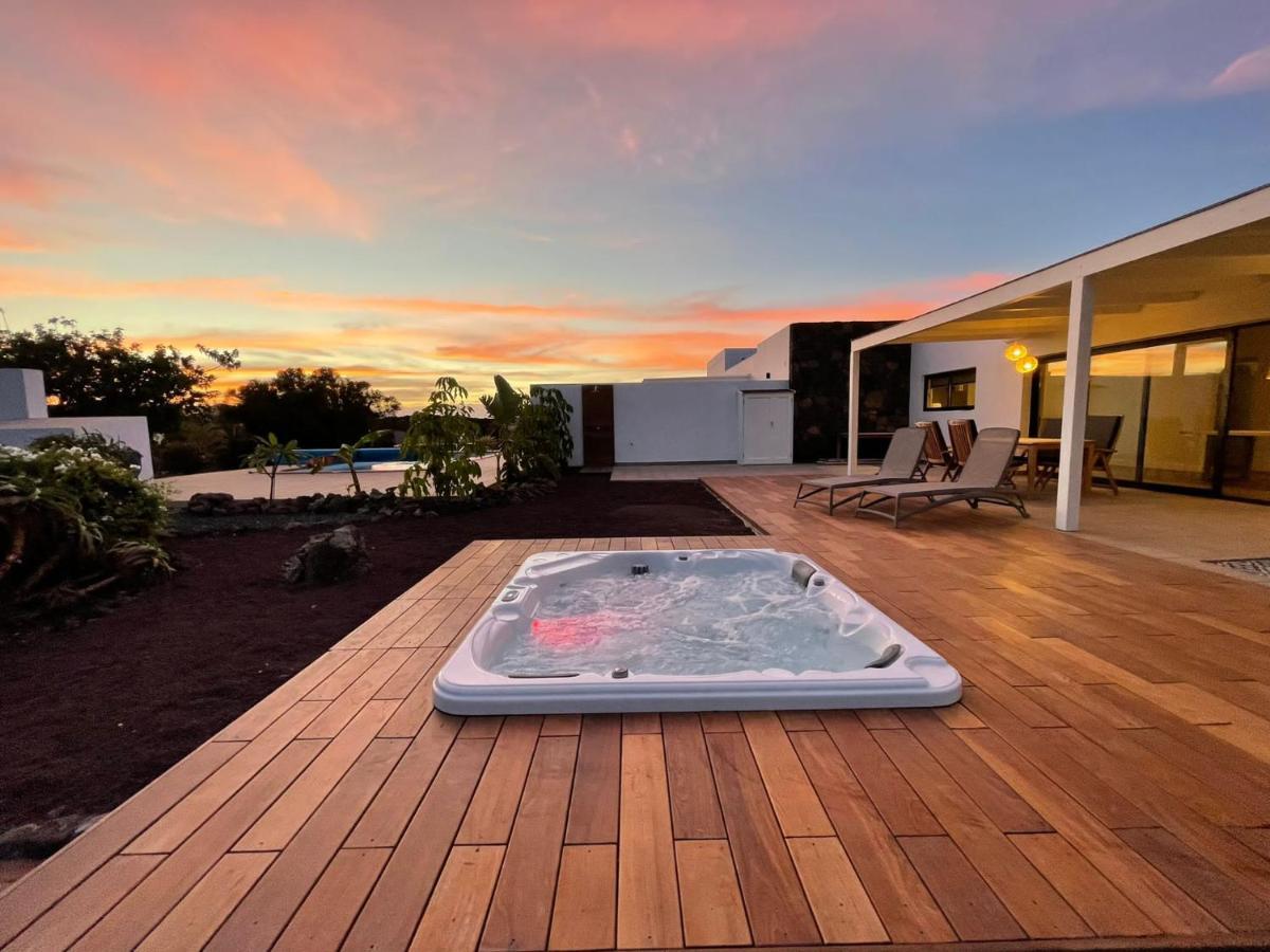 North Shore Villas Lajares, Manalari, Private Jacuzzi Esterno foto